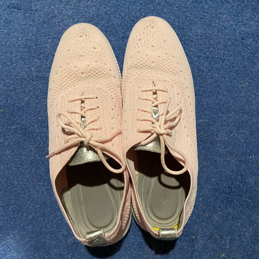 Cole Haan size 9 Ladies Zero Grand Sneakers